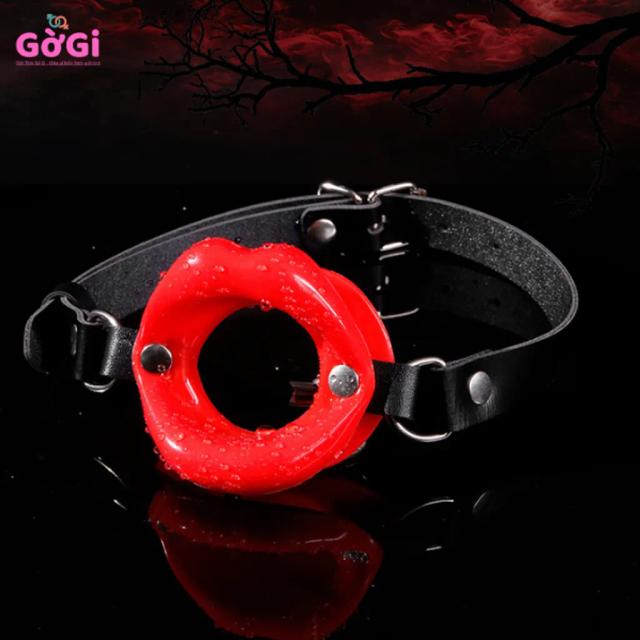 Dây Đeo Bịt Miệng Môi Silicone Màu Đỏ Đen – Phụ Kiện Đeo Điều Chỉnh
