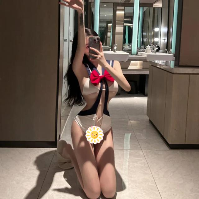 Bodysuit học sinh liền thân phối nơ đỏ xinh dễ thương đồ cosplay thủy thủ xanh 1 mảnh hở lưng gợi cảm N927