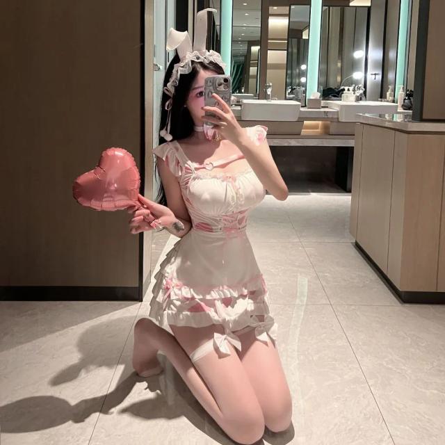 Trang phục cosplay bò sữa dễ thương chấm bi đen hồng cao cấp set bé thỏ bunny kèm phụ kiện sexy đáng yêu N334
