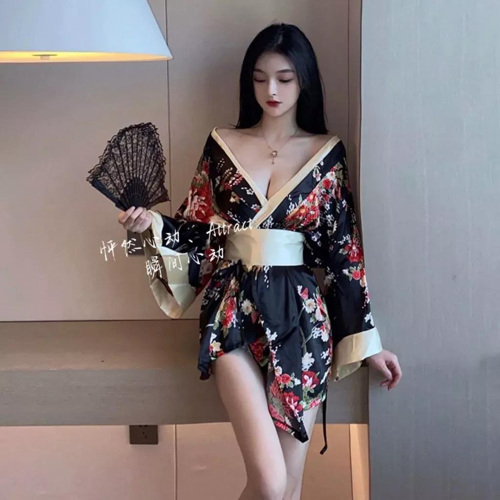 Đồ ngủ kimono Nhât Bản xẻ ngực gợi cảm tinh tế cosplay sexy áo choàng ngủ hoa anh đào quyến rũ ngọt ngào N844