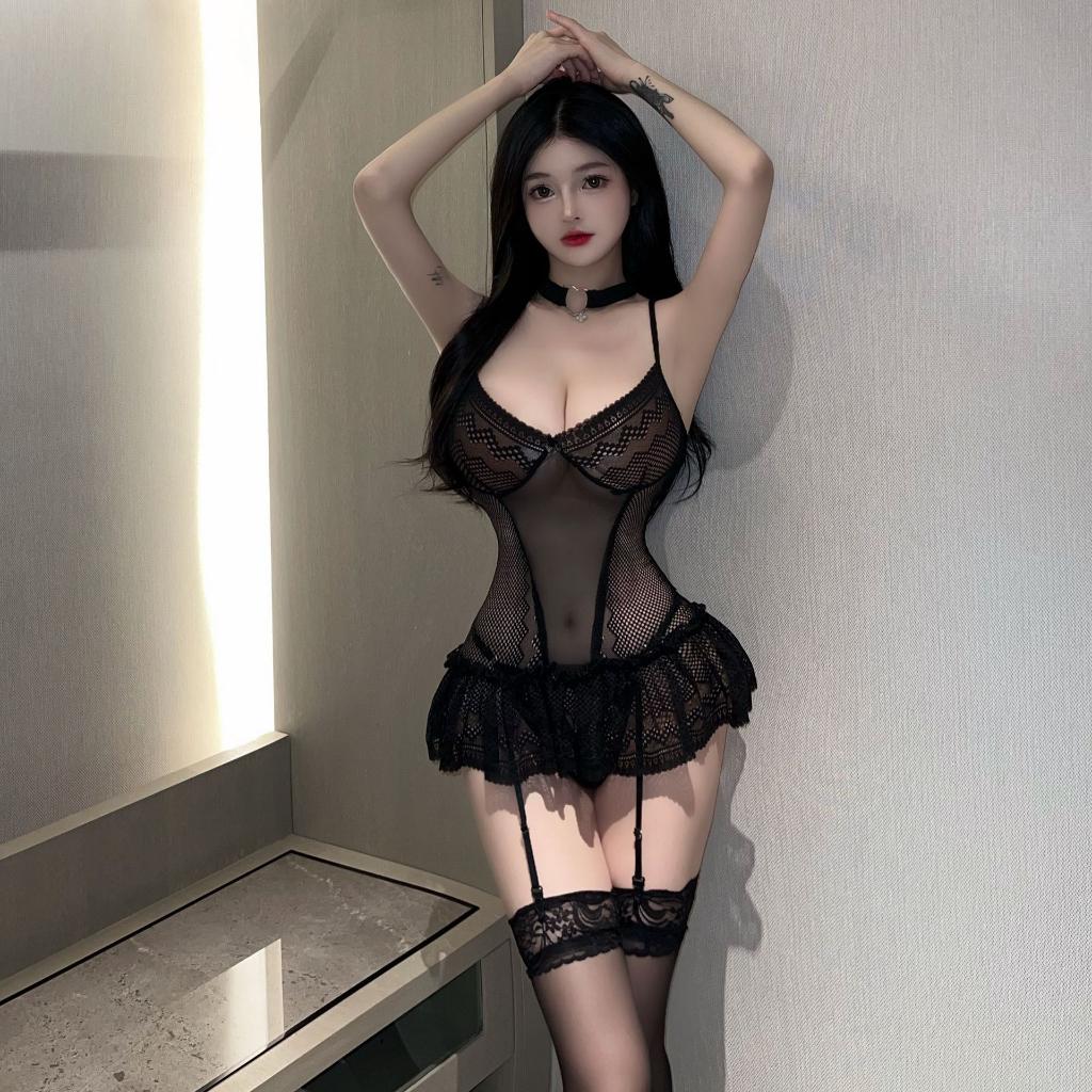 Đồ ngủ sexy ren xuyên thấu gợi cảm hở lưng cao cấp váy xòe kèm garters nịt tất tặng quần chip lọt khe  N803