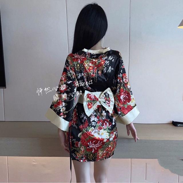 Đồ ngủ kimono Nhât Bản xẻ ngực gợi cảm tinh tế cosplay sexy áo choàng ngủ hoa anh đào quyến rũ ngọt ngào  N844
