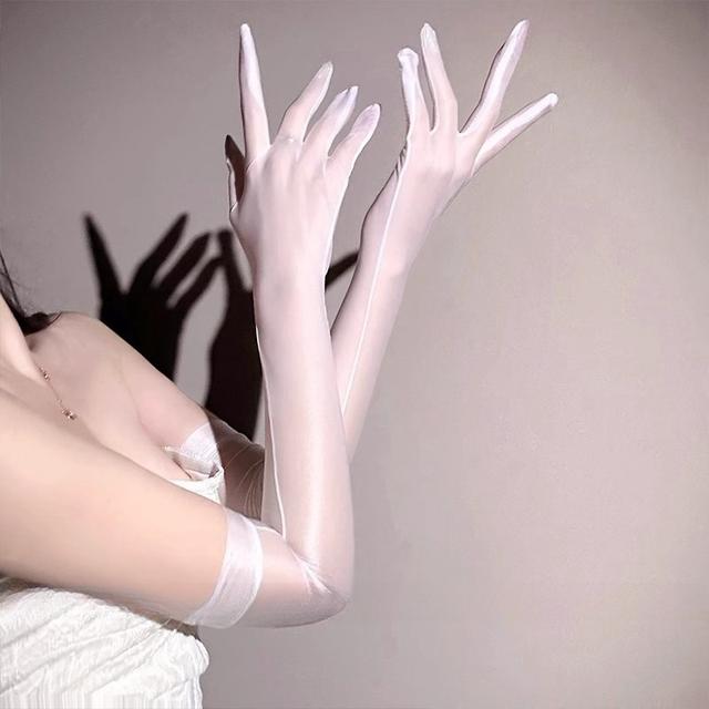 Găng tay lụa bóng đen trắng siêu mịn quyến rũ bao tay cô dâu phối đồ cosplay đi tiệc cực xinh gợi cảm  T519