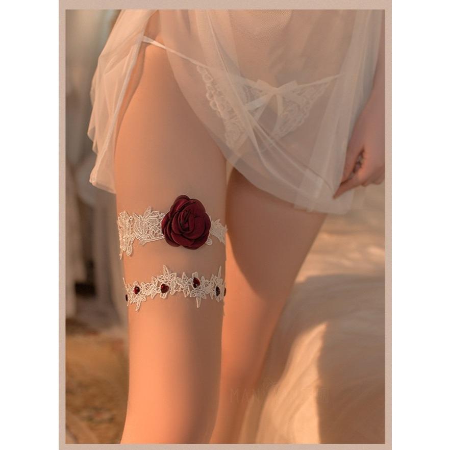 Vòng chân ren hoa hồng đen trắng đáng yêu gợi cảm choker đùi rose phối đồ cosplay sexy quyến rũ  T509