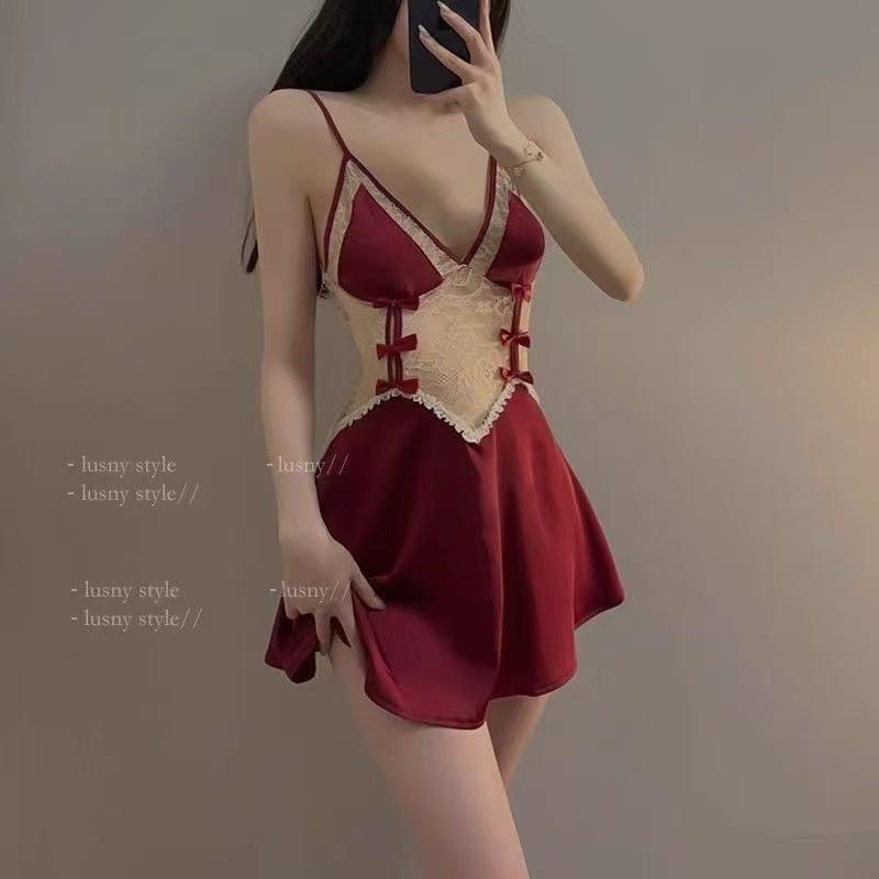 Váy ngủ sexy phối ren ngực hở lưng gợi cảm xinh yêu đầm lụa 2s cổ V dáng xoè dễ thương quyến rũ  N272