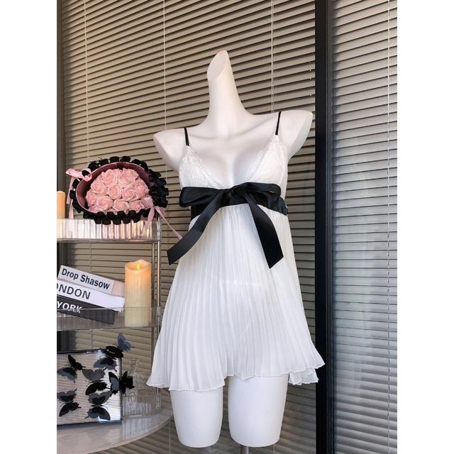 Váy ngủ nữ xếp ly thắt nơ xinh xắn đáng yêu đầm tiểu thư hai dây kiểu pháp cổ V xẻ ngực gợi cảm quyến rũ  N299