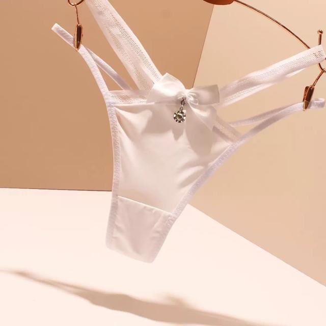 Quần lót lọt khe nữ cạp chéo sexy quyến rũ quan chip dây đính nơ xinh xắn gợi cảm  T342