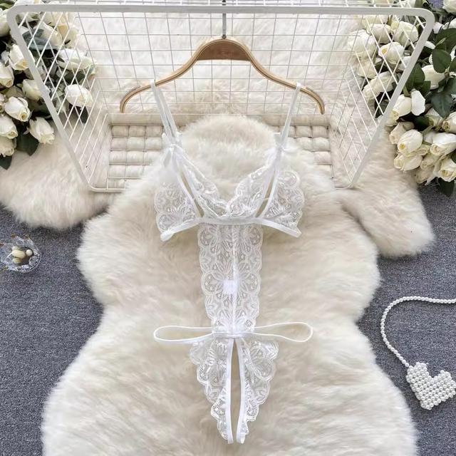 Bodysuits đồ lót liền thân xẻ V1 ren hoa sexy gợi cảm áo ngủ 1 mảnh hở đáy đen đỏ trăng quyến rũ tinh tế  N939