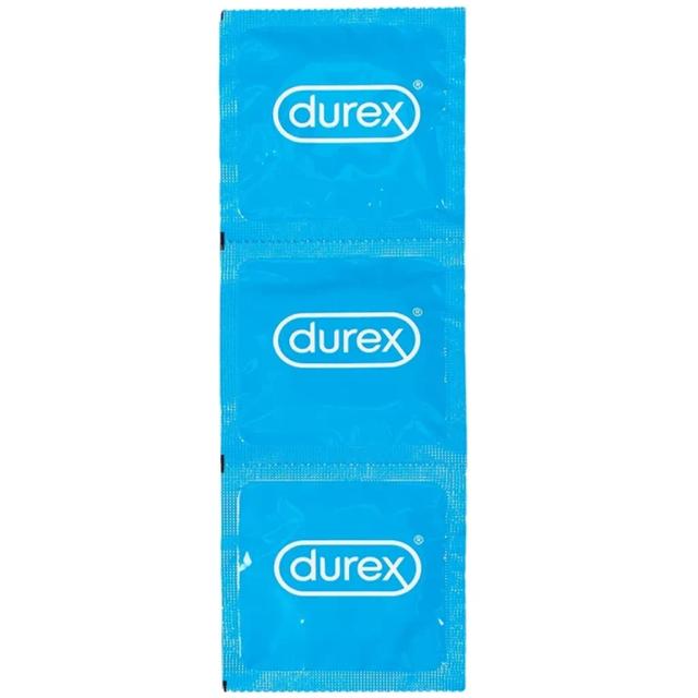 Bao cao su Durex Jeans ôm sát, nhiều chất bôi trơn (52,5mm - 3 cái)