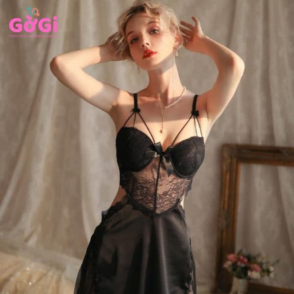 Đồ ngủ sexy lụa có đệm ngực phối ren quyến rũ đen, đỏ ( có kèm quần chíp lọt khe gợi cảm)