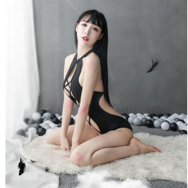 Đồ ngủ sexy, Body xuyên thấu sexy – Đồ ngủ liền thân khoét hông buộc dây quyến rũ