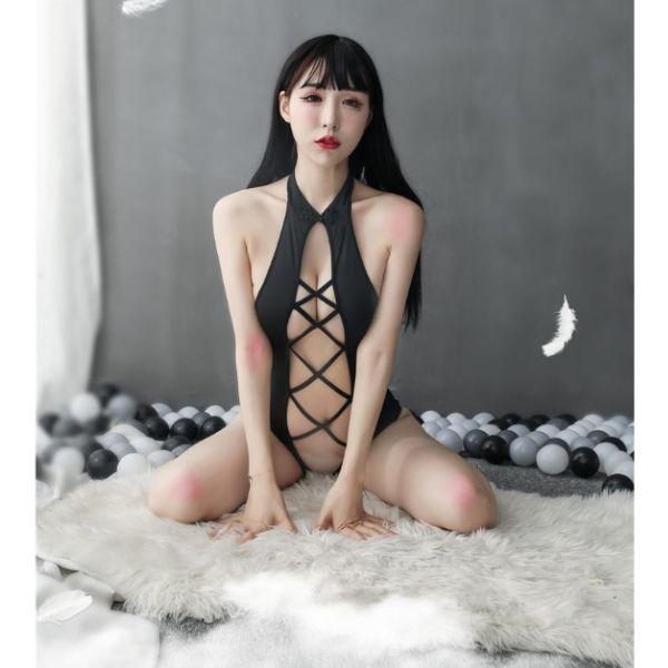 Đồ ngủ sexy, Body xuyên thấu sexy – Đồ ngủ liền thân khoét hông buộc dây quyến rũ