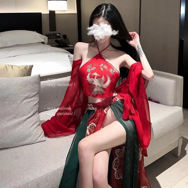 Đồ cosplay cổ trang Trung Hoa họa tiết hoa cao cấp set Hán phục áo yếm kèm khăn choàng tặng chip lọt khe gợi cảm N794