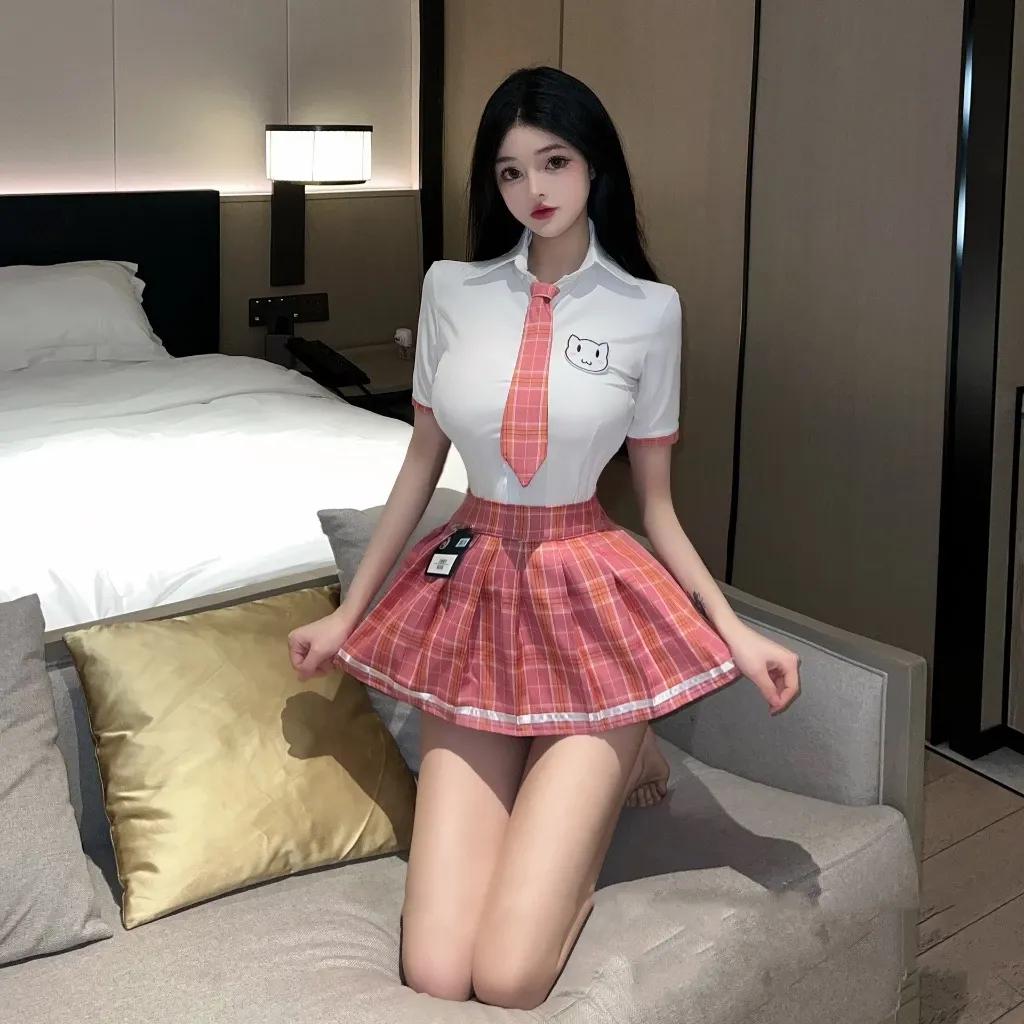 Cosplay nữ sinh hồng có bảng tên kèm cà vạt cao cấp trang phục hóa trang học sinh sọc ca rô dễ thương N360